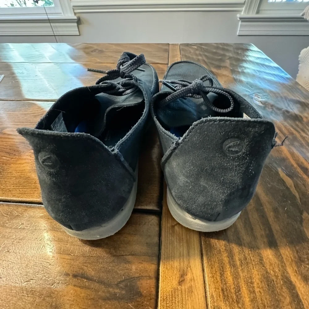 Clarks Shacrelite blue suede shoes! Size 12
